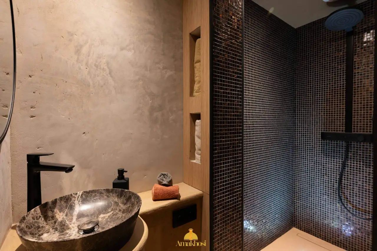 Afrikaanse Stijl Wellness · Amakhosi