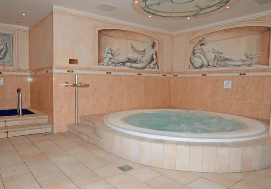 Fletcher Wellness-Hotel De Hunzebergen